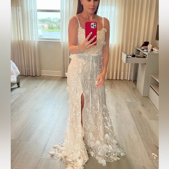 MARCHESA NOTTE Alesia Floral-appliquéd Embroidered Tulle Dress - Picture 9 of 9